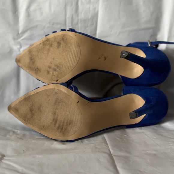 JustFab Blue Heels - Picture 6 of 6